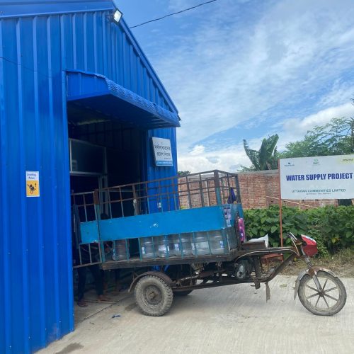 usine-bangladesh-bottle-hangar usine-bangladesh-bottle-hangar